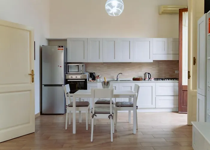 Lägenhet La Casa Di Elena Villa San Giovanni